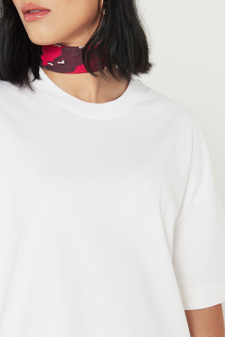 Camiseta Oversized Prime Lisa - Off White - Urban Scars